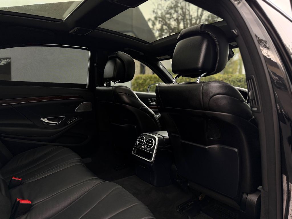 2015 Mercedes-Benz S-Class Image 33