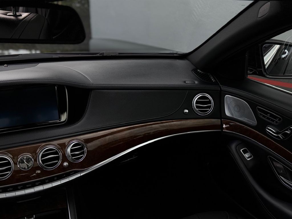 2015 Mercedes-Benz S-Class Image 43