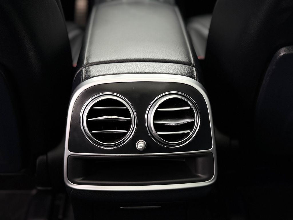 2015 Mercedes-Benz S-Class Image 46