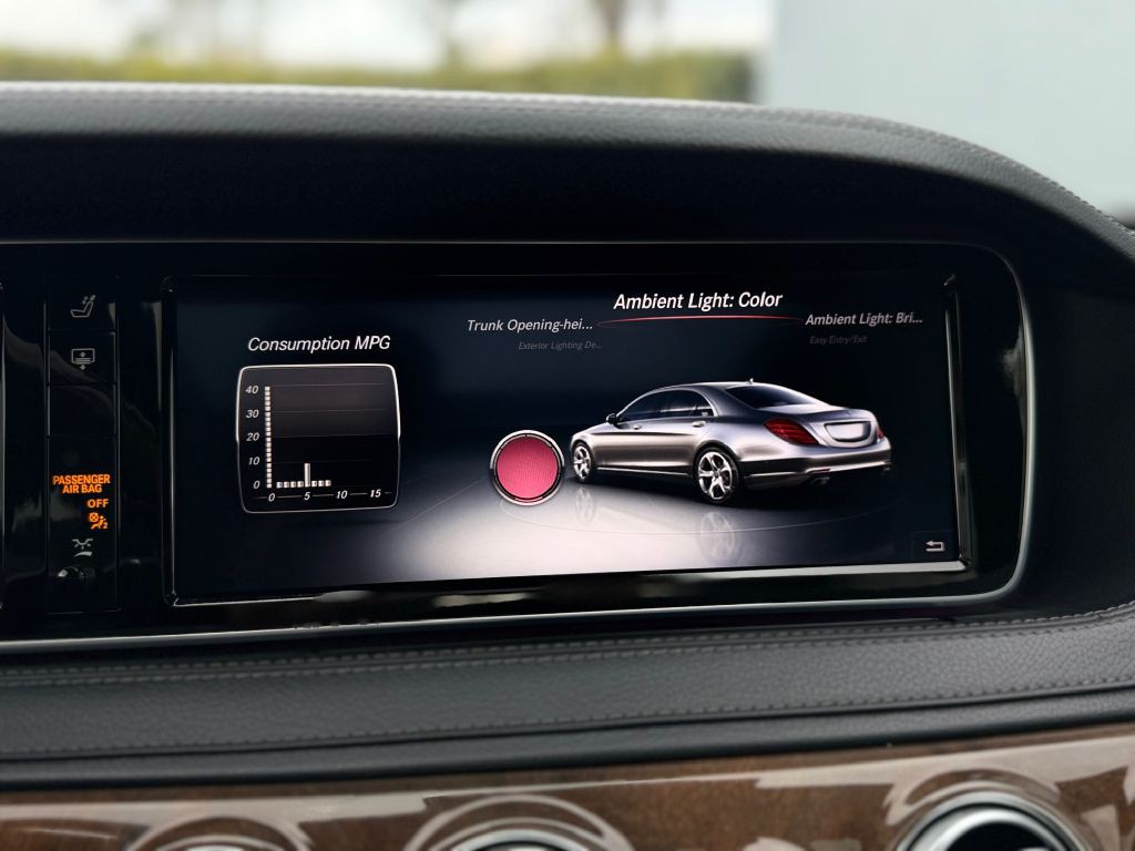 2015 Mercedes-Benz S-Class Image 50