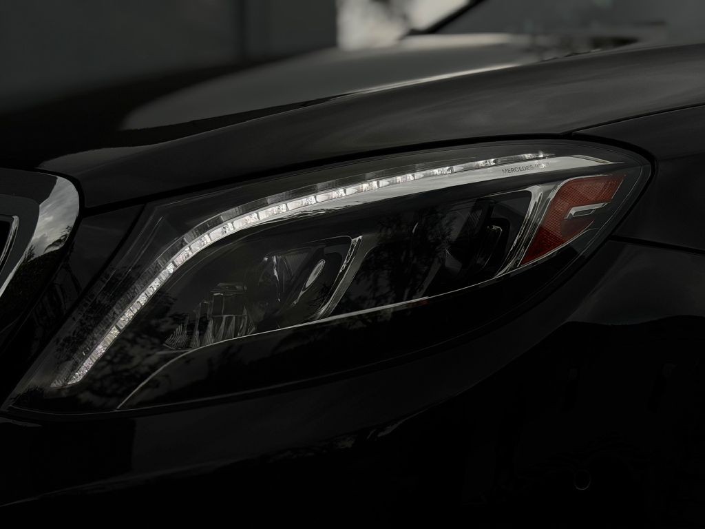 2015 Mercedes-Benz S-Class Image 54