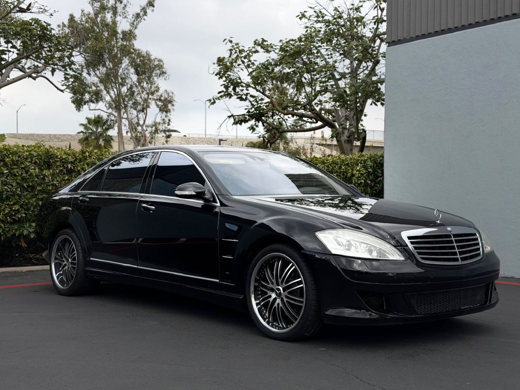 2007 Mercedes-Benz S-Class Image 3