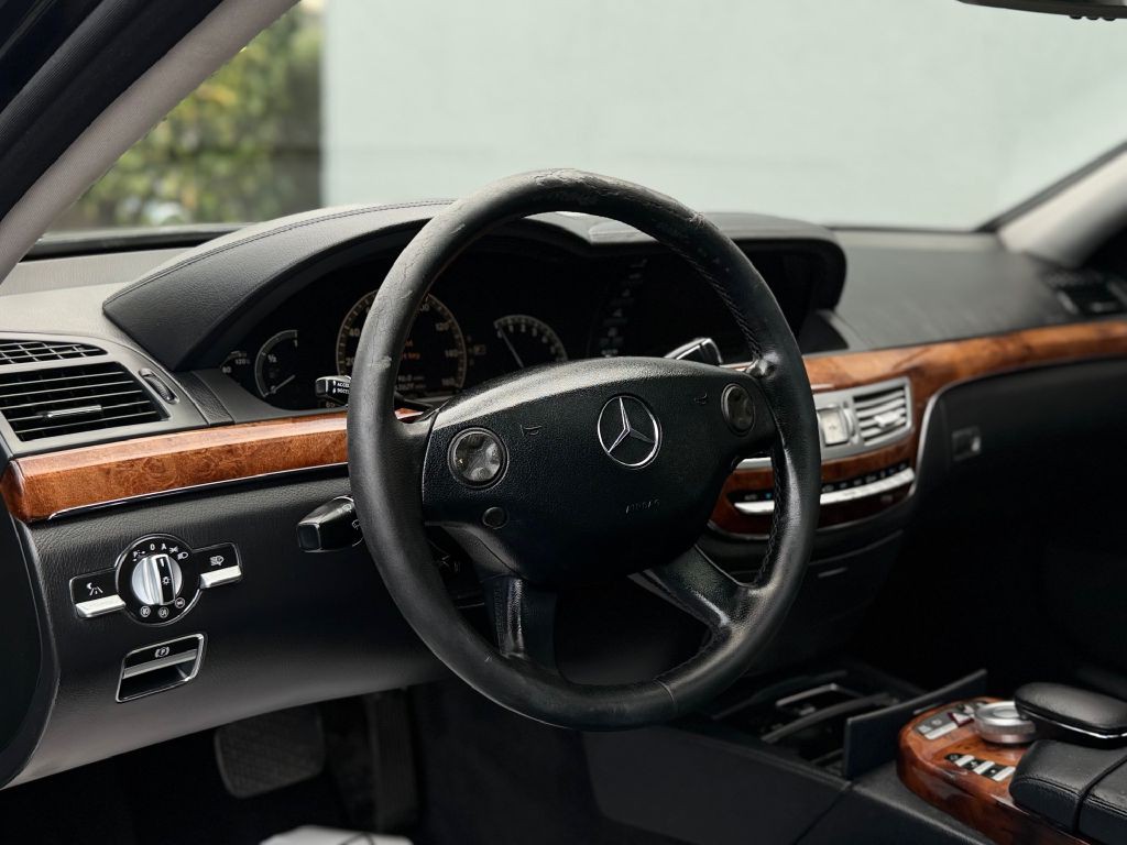 2007 Mercedes-Benz S-Class Image 16