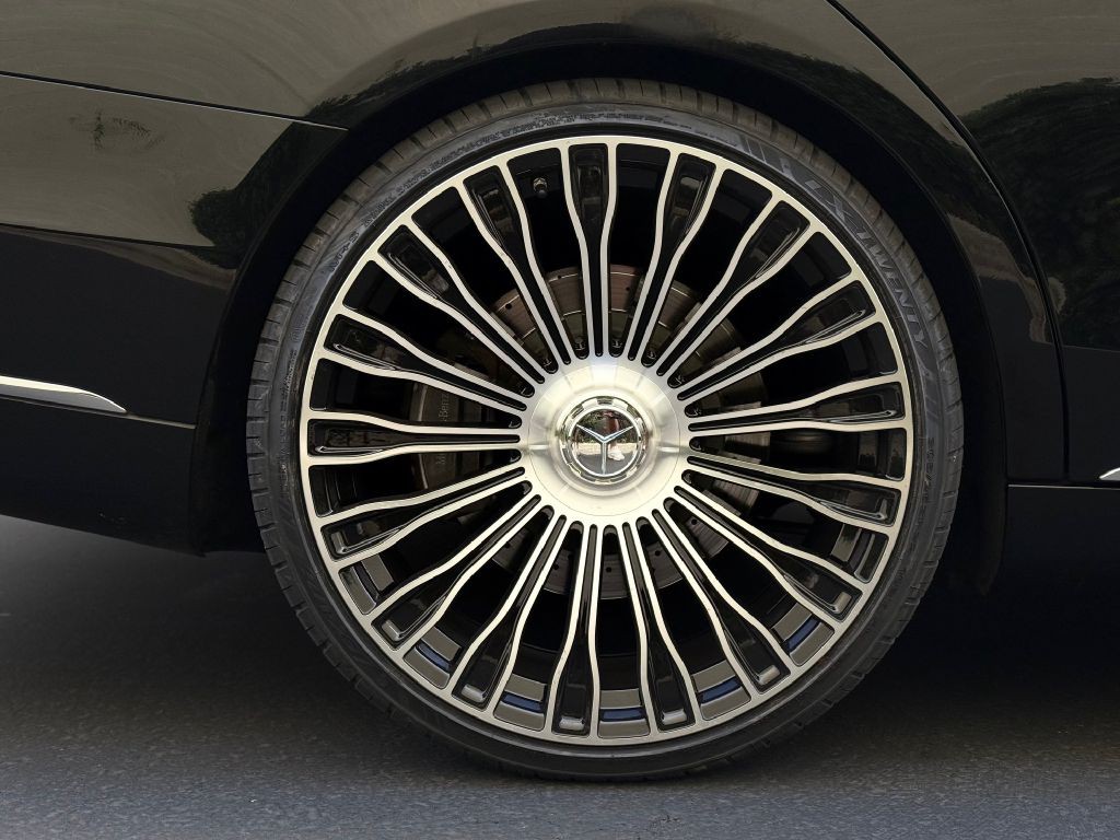 2017 Mercedes-Benz S-Class Image 24