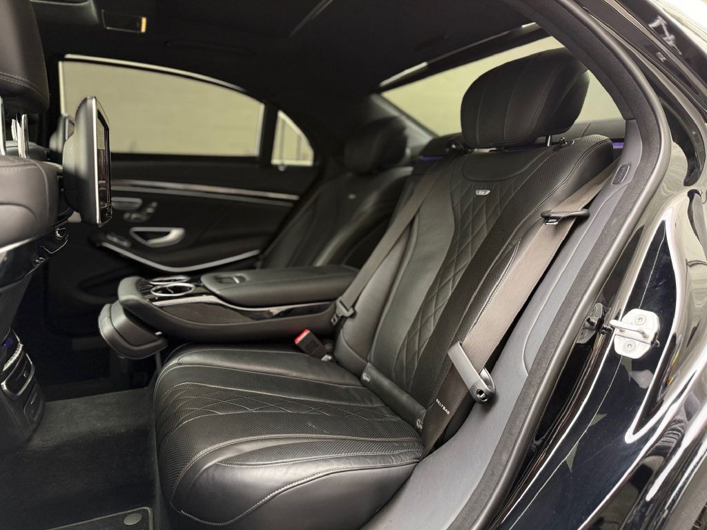 2017 Mercedes-Benz S-Class Image 37