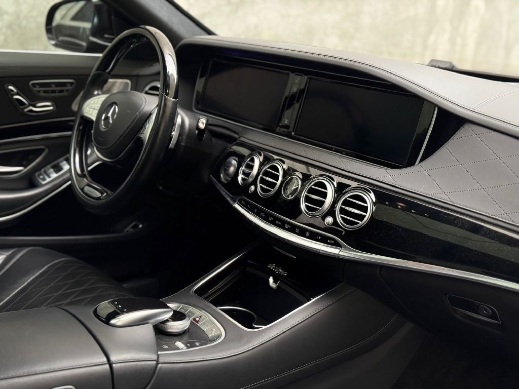 2017 Mercedes-Benz S-Class Image 44