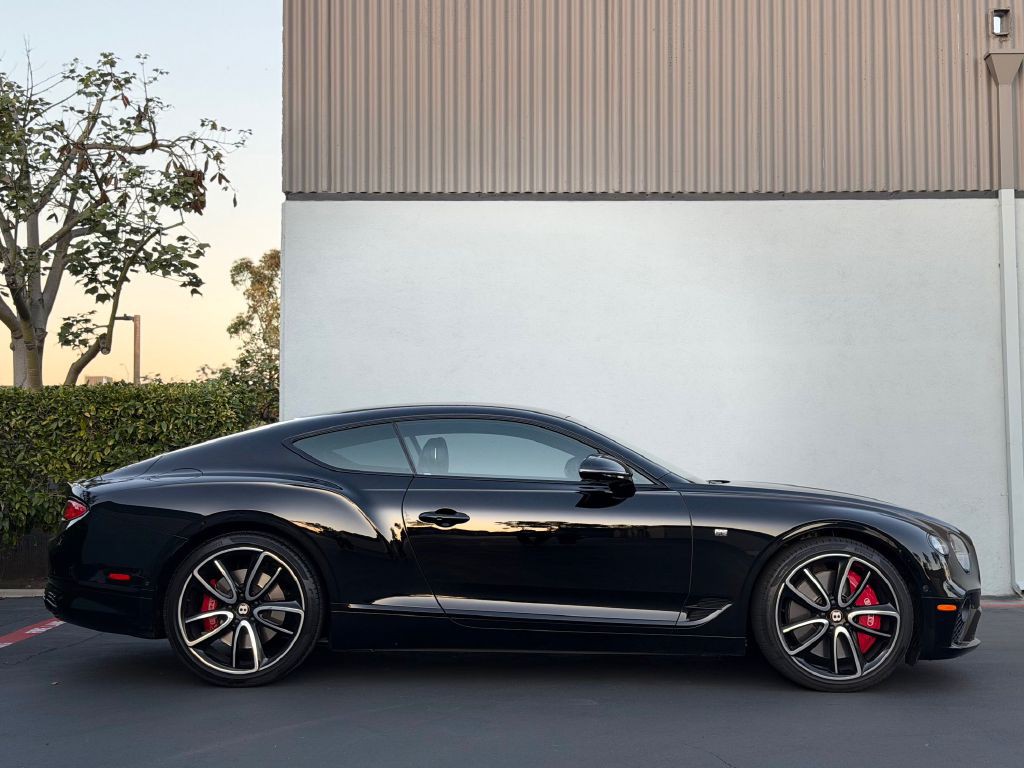 2020 Bentley Continental Image 4