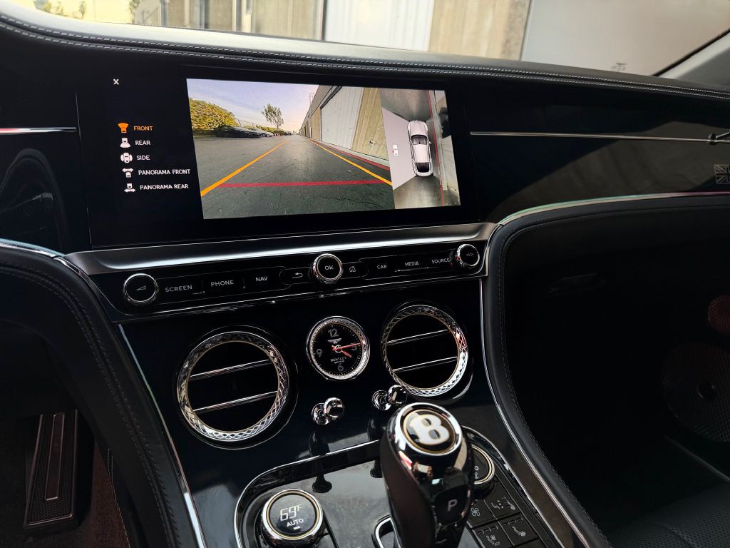 2020 Bentley Continental Image 27