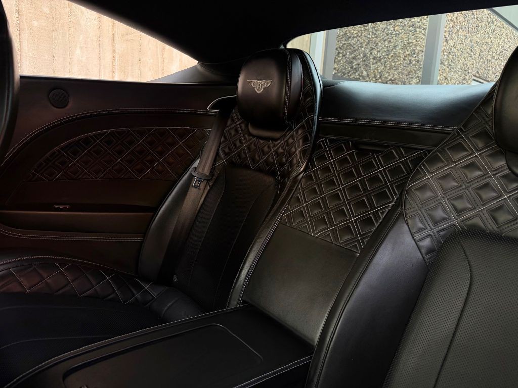2020 Bentley Continental Image 31