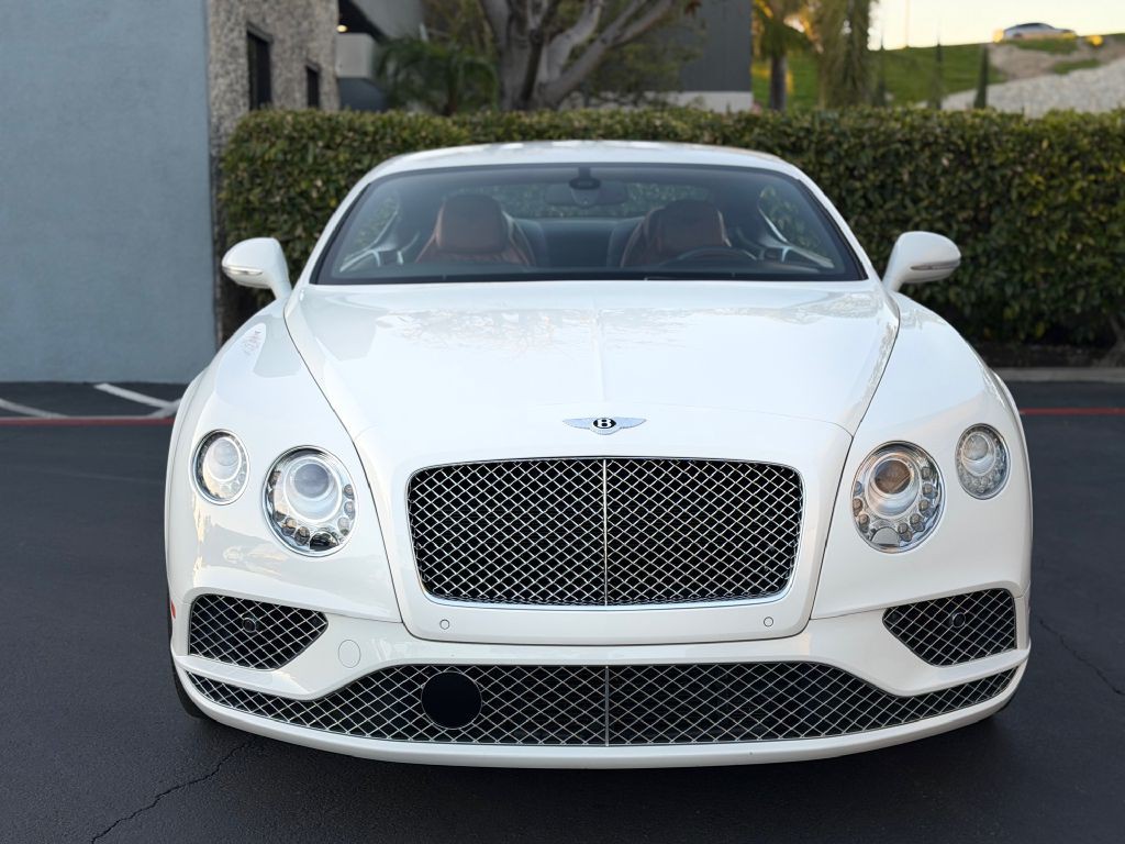 2016 Bentley Continental Image 6