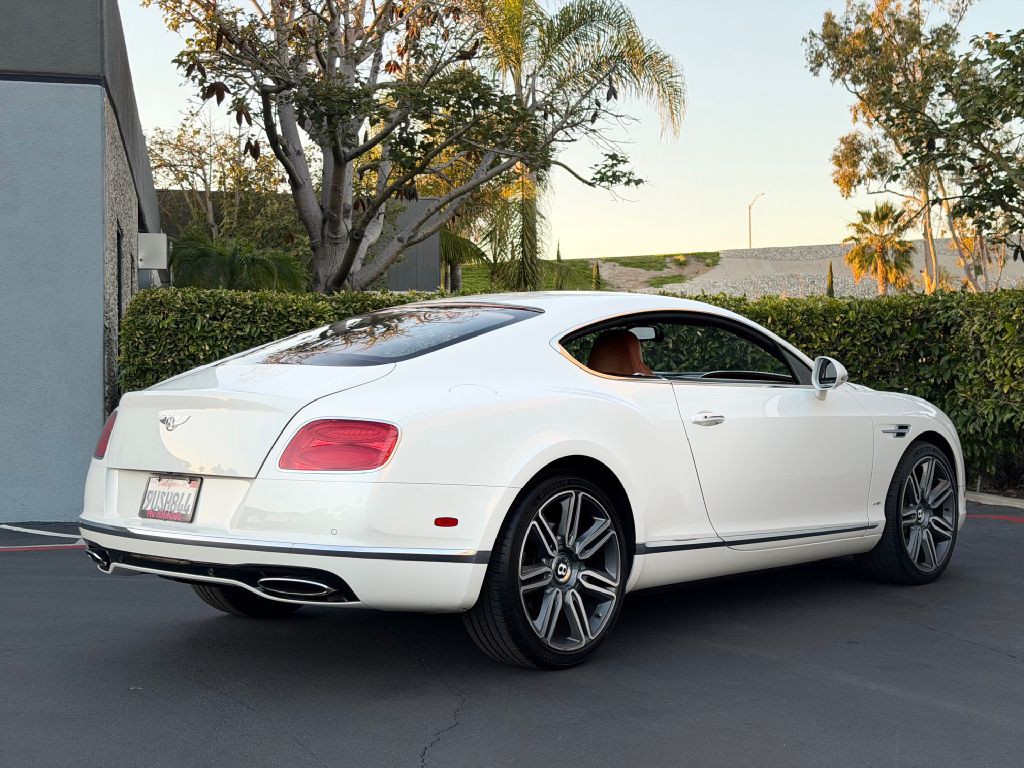 2016 Bentley Continental Image 20