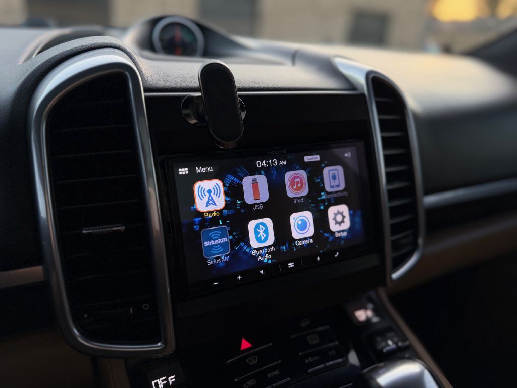 2015 Porsche Cayenne Image 18