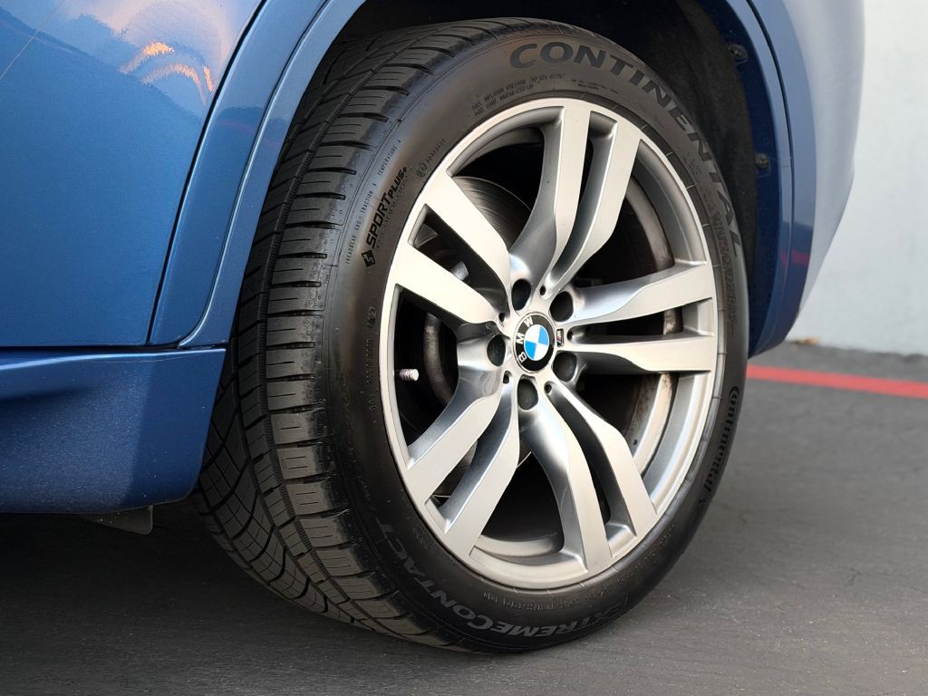 2013 BMW X6 Image 11