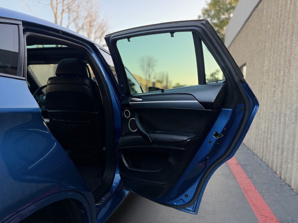 2013 BMW X6 Image 29