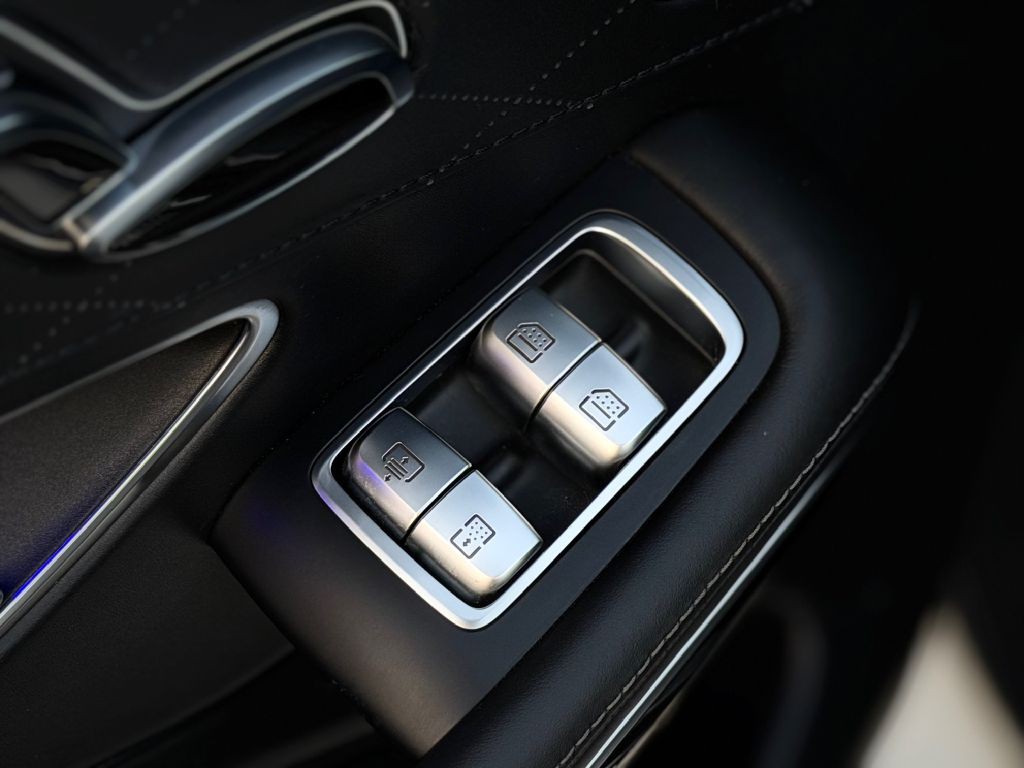 2020 Mercedes-Benz S-Class Image 28