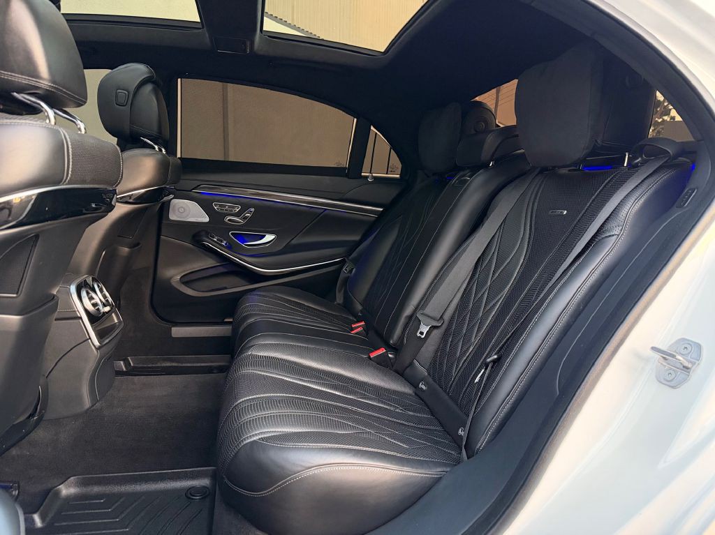 2020 Mercedes-Benz S-Class Image 32