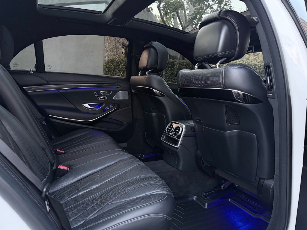 2020 Mercedes-Benz S-Class Image 36