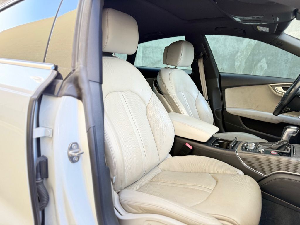 2017 Audi S7 Image 26