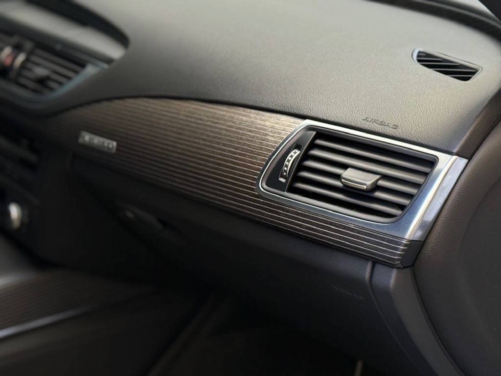 2017 Audi S7 Image 28