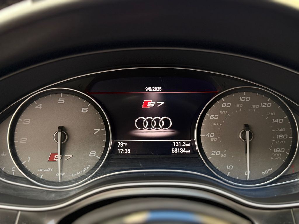2017 Audi S7 Image 29