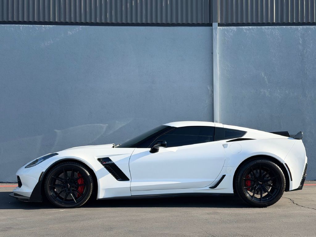 2015 Chevrolet Corvette Image 5