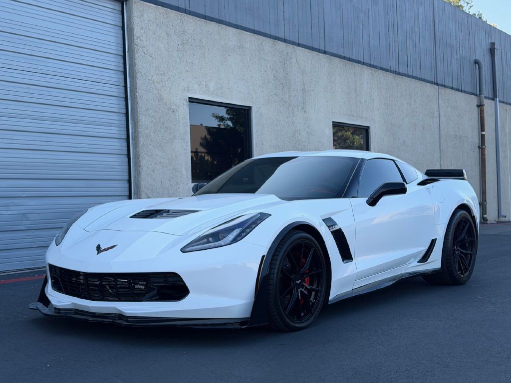 2015 Chevrolet Corvette Image 14