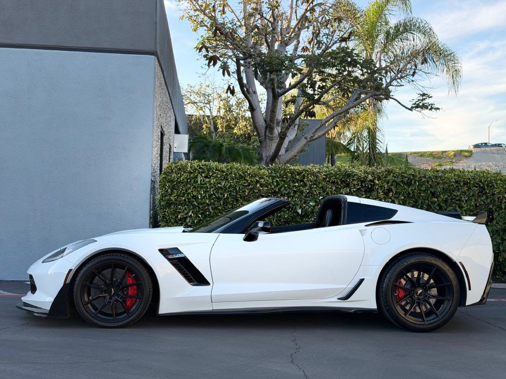 2015 Chevrolet Corvette Image 15