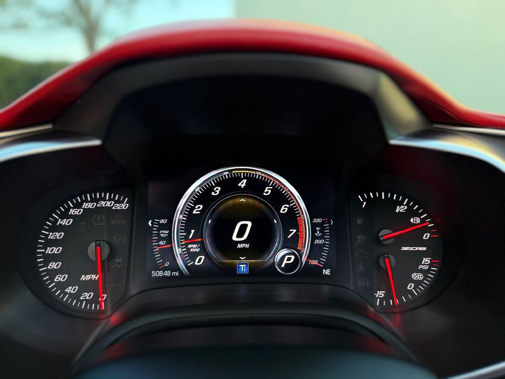 2015 Chevrolet Corvette Image 37