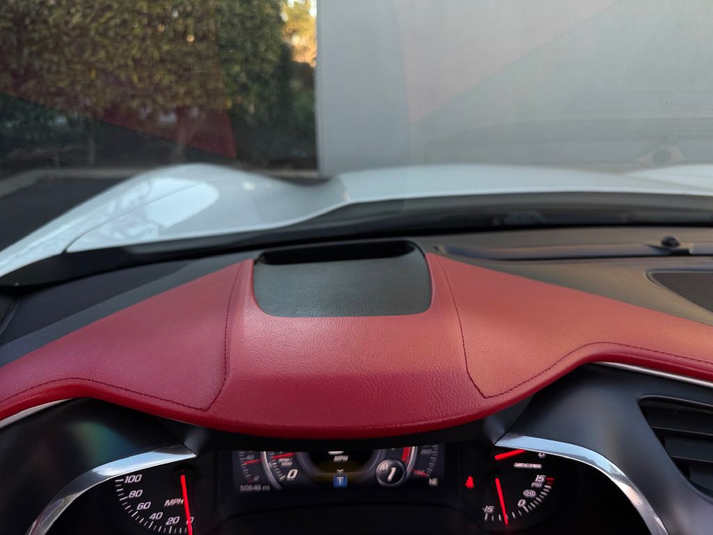 2015 Chevrolet Corvette Image 40