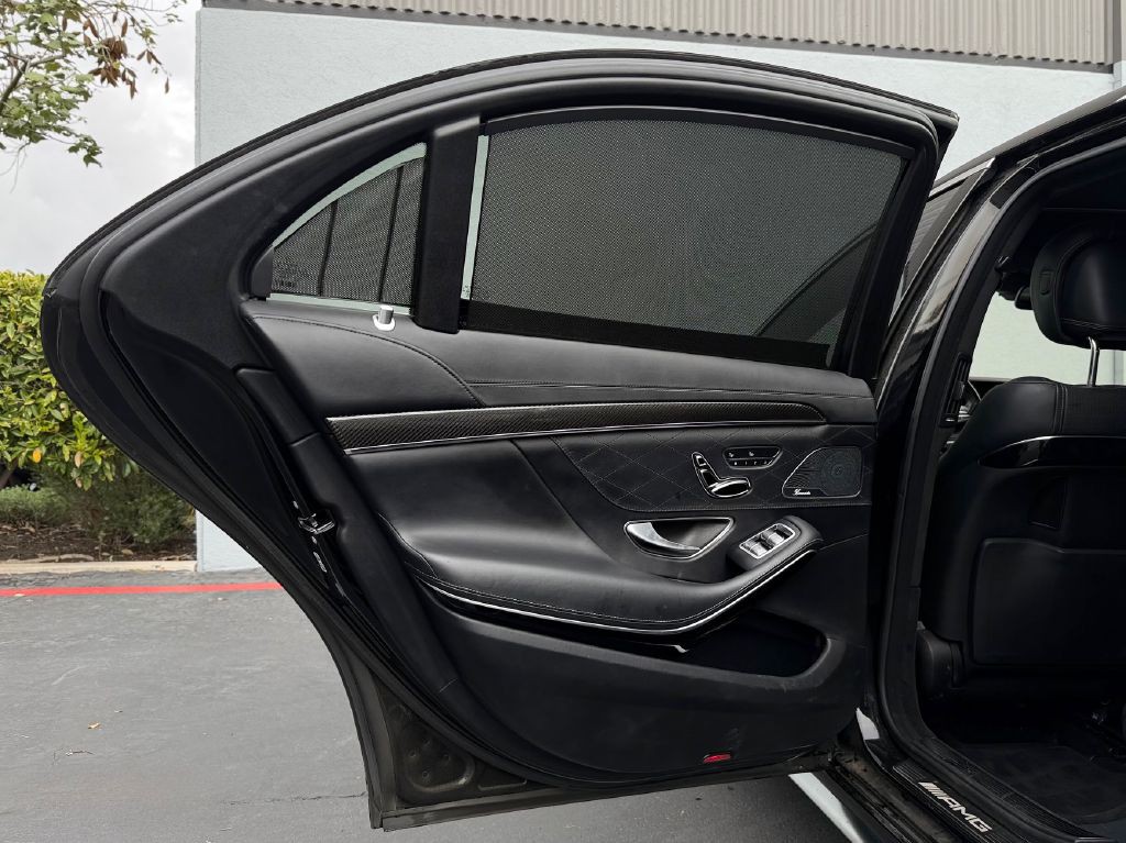 2015 Mercedes-Benz S-Class Image 14