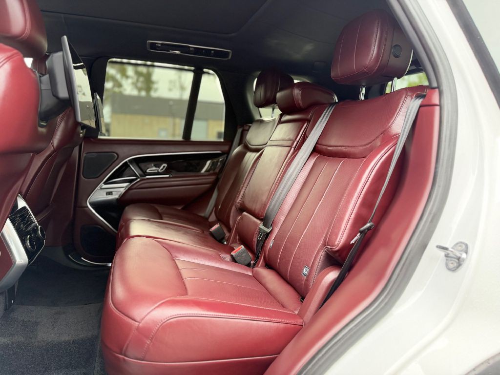 2023 Land Rover Range Rover Image 15