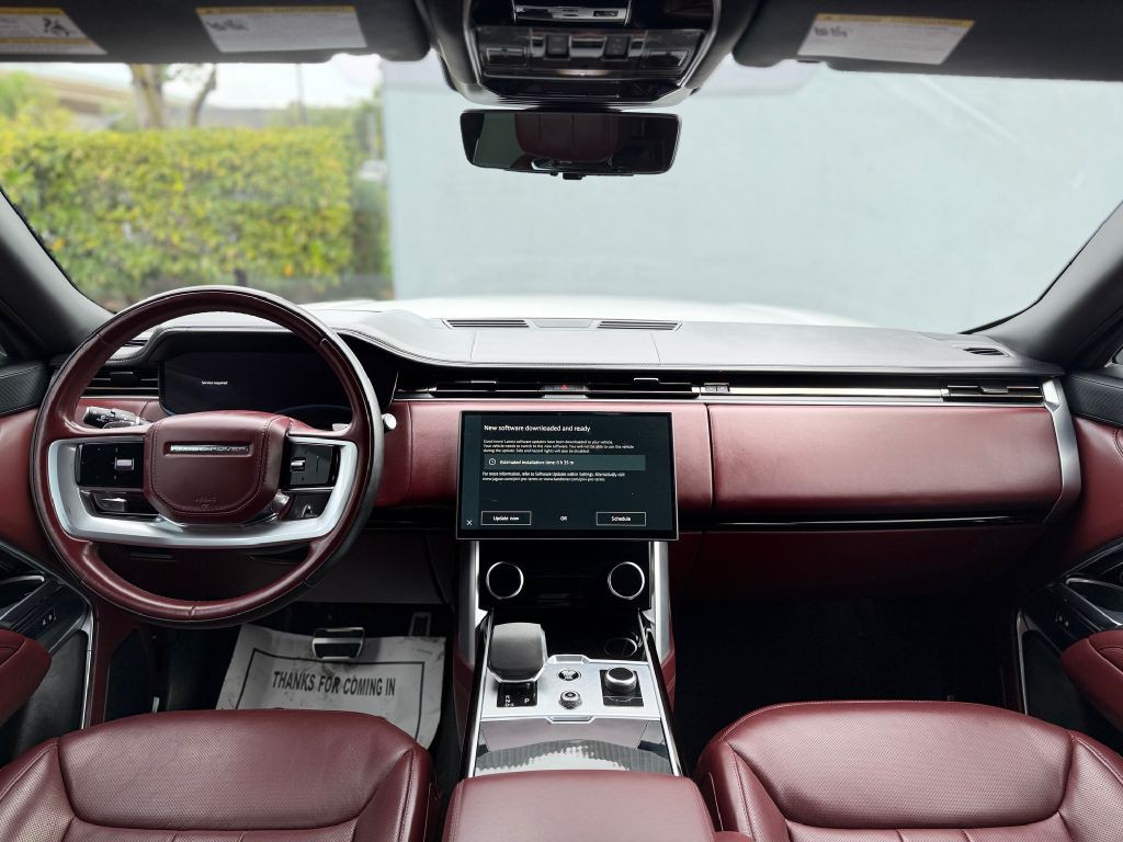 2023 Land Rover Range Rover Image 25