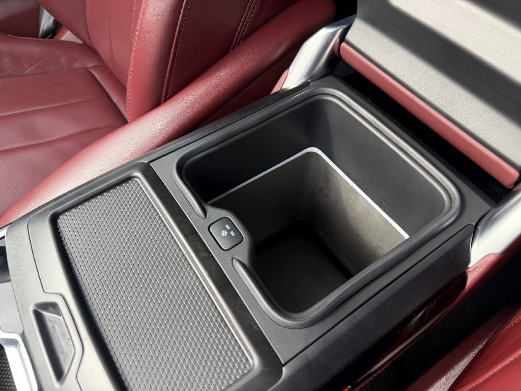 2023 Land Rover Range Rover Image 30