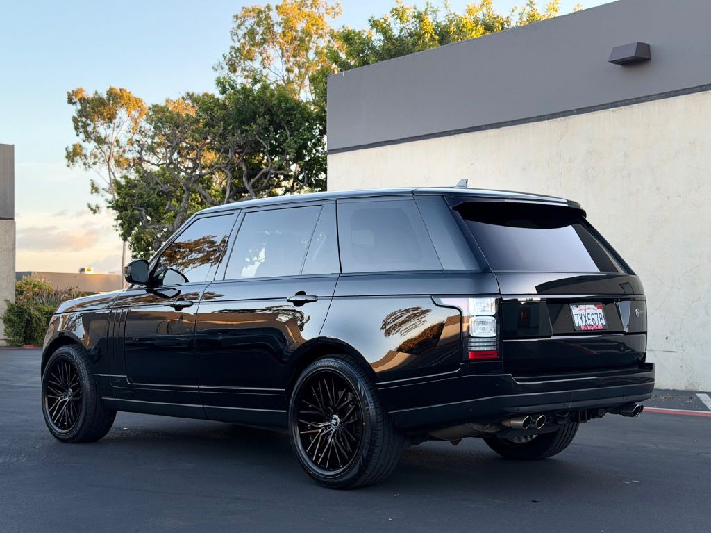 2016 Land Rover Range Rover Image 16