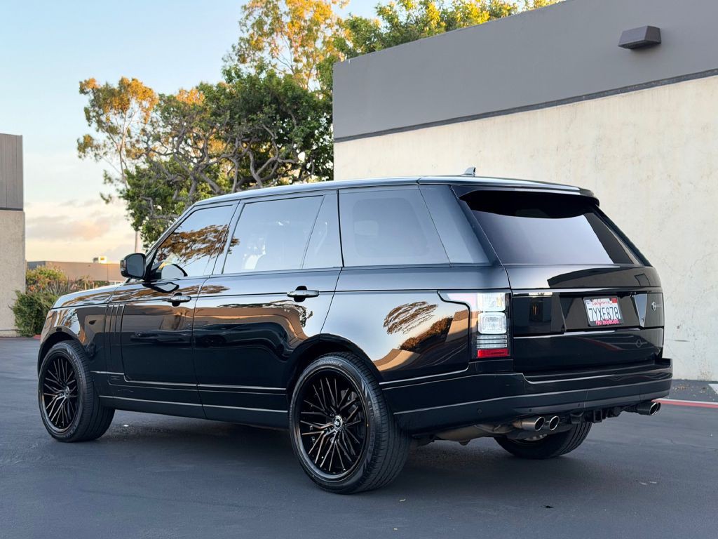 2016 Land Rover Range Rover Image 17
