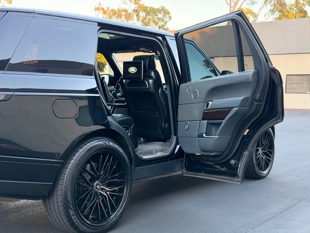 2016 Land Rover Range Rover Image 31