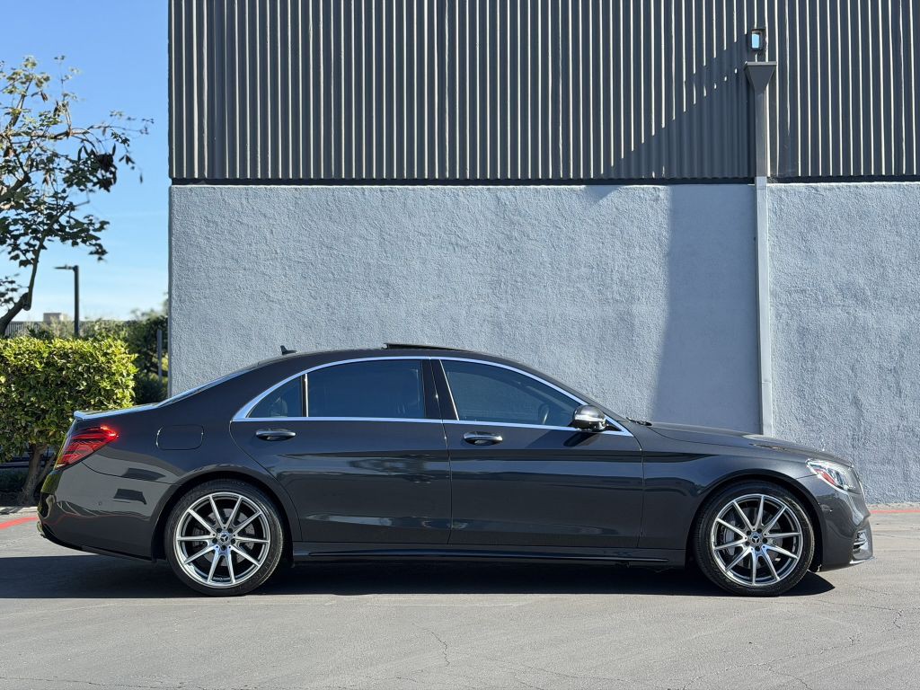 2018 Mercedes-Benz S-Class Image 9