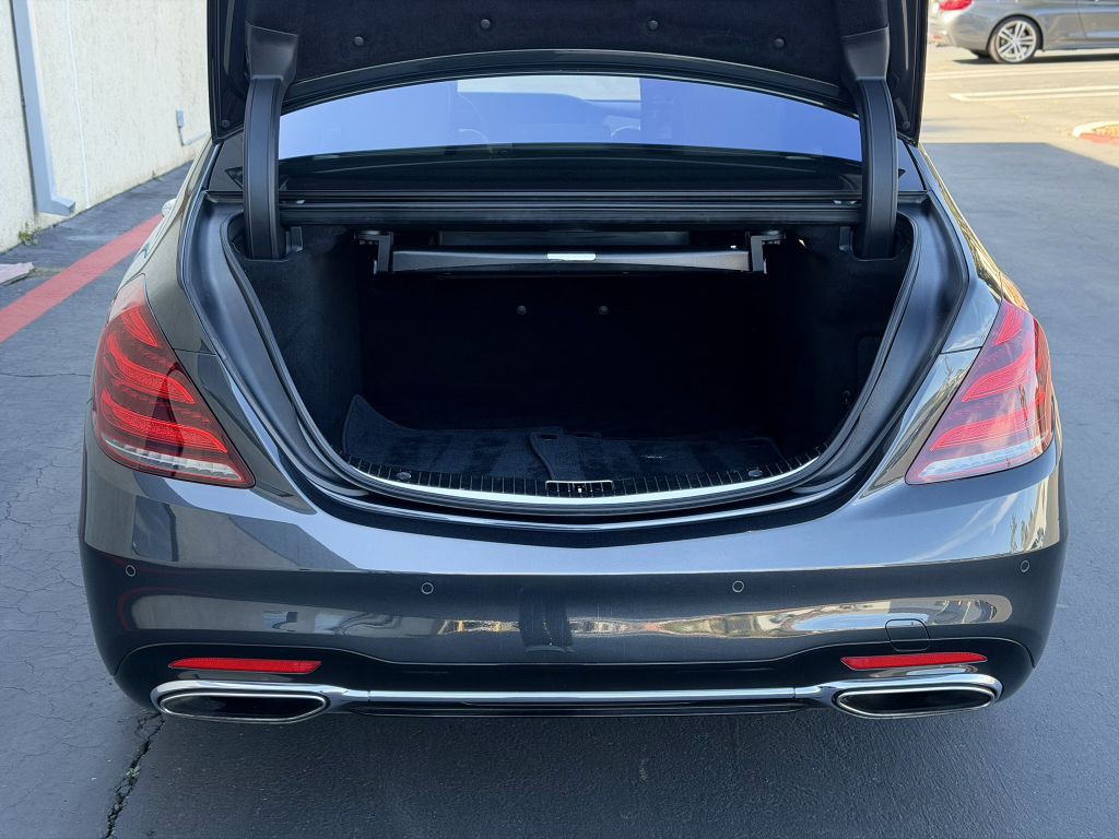 2018 Mercedes-Benz S-Class Image 21
