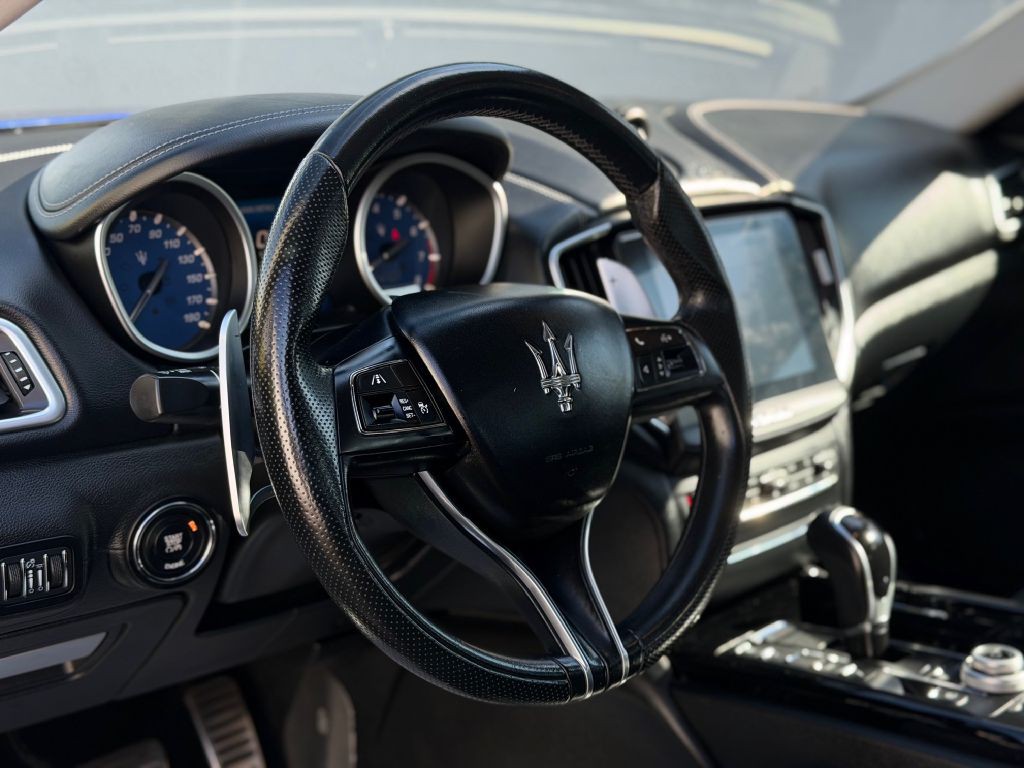 2017 Maserati Ghibli Image 13
