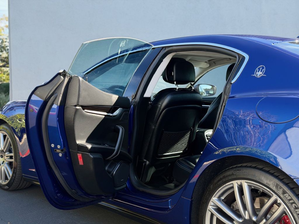 2017 Maserati Ghibli Image 17