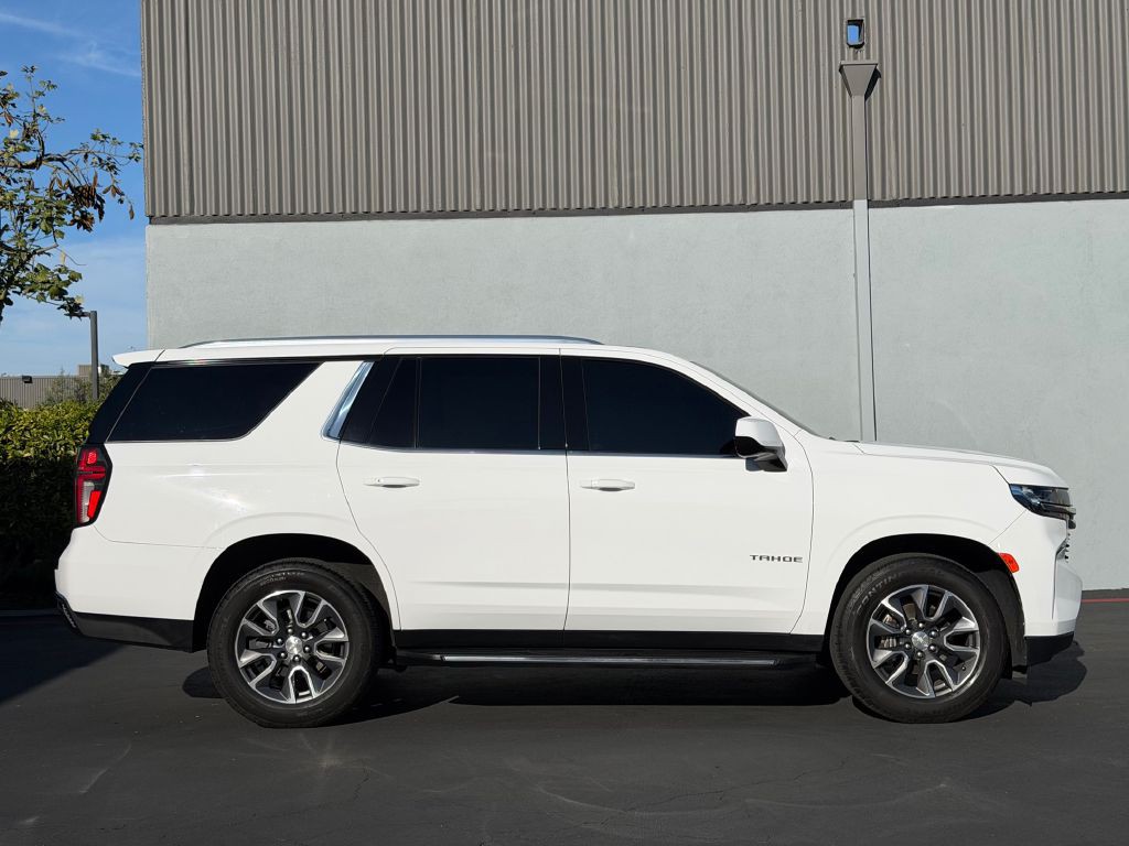 2021 Chevrolet Tahoe Image 3