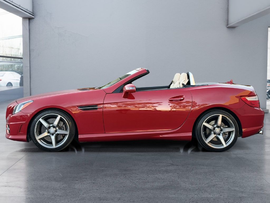 2015 Mercedes-Benz SLK-Class Image 9