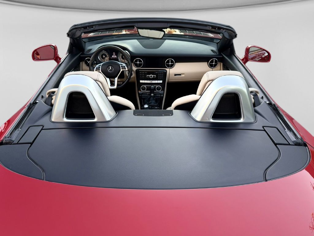 2015 Mercedes-Benz SLK-Class Image 13