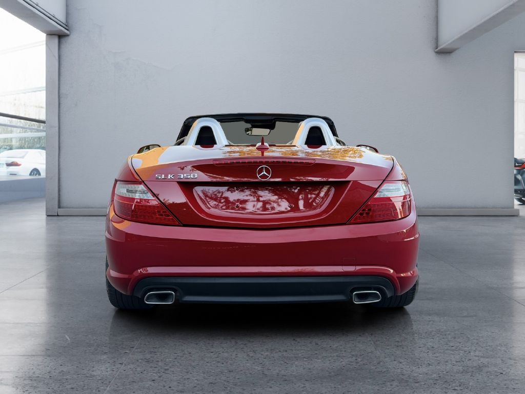 2015 Mercedes-Benz SLK-Class Image 21