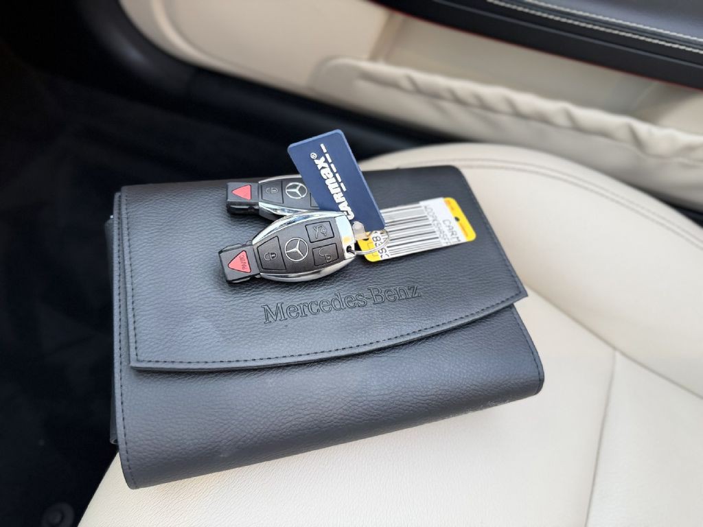 2015 Mercedes-Benz SLK-Class Image 39