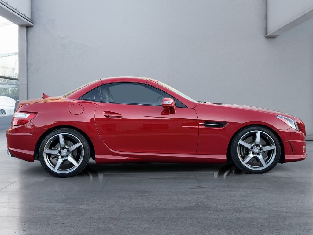 2015 Mercedes-Benz SLK-Class Image 40