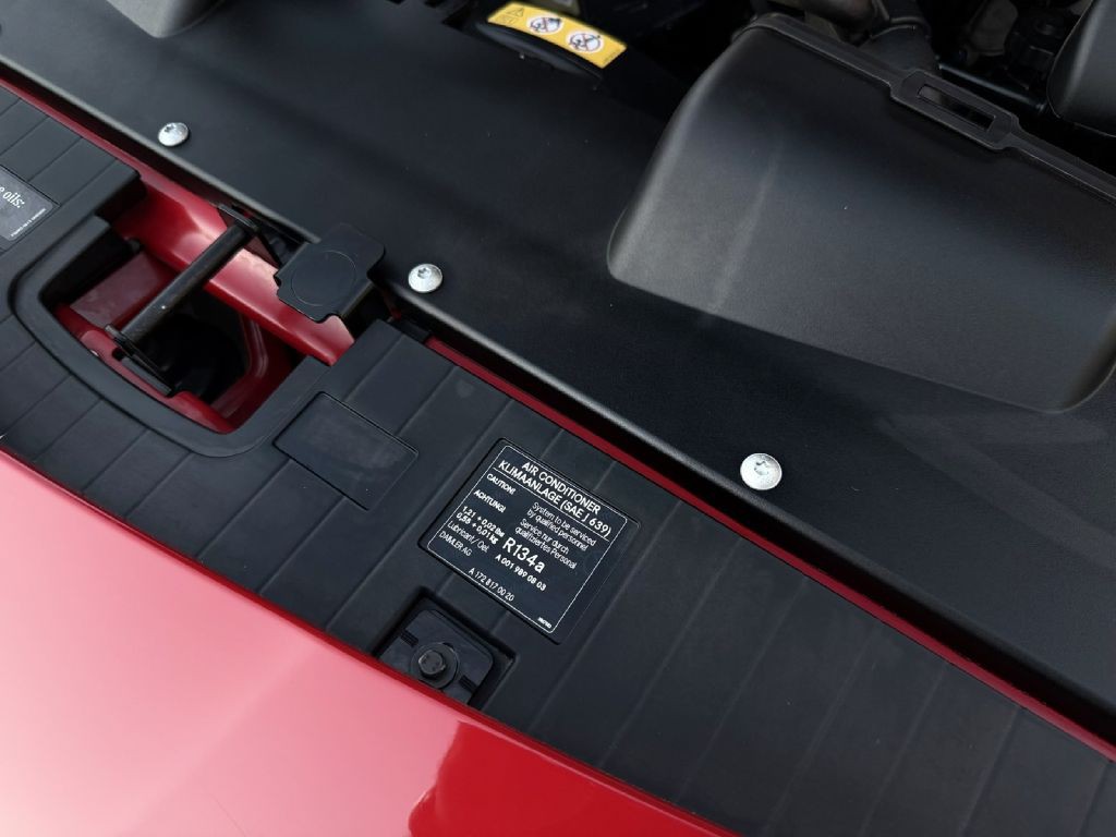 2015 Mercedes-Benz SLK-Class Image 44