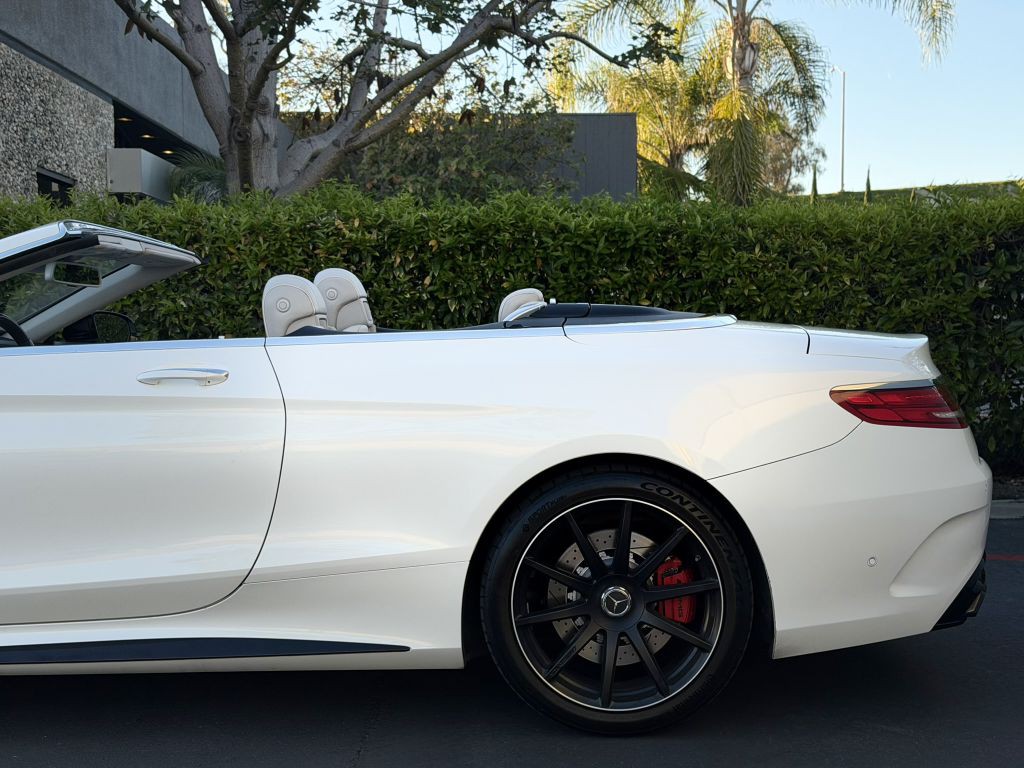 2017 Mercedes-Benz S-Class Image 7