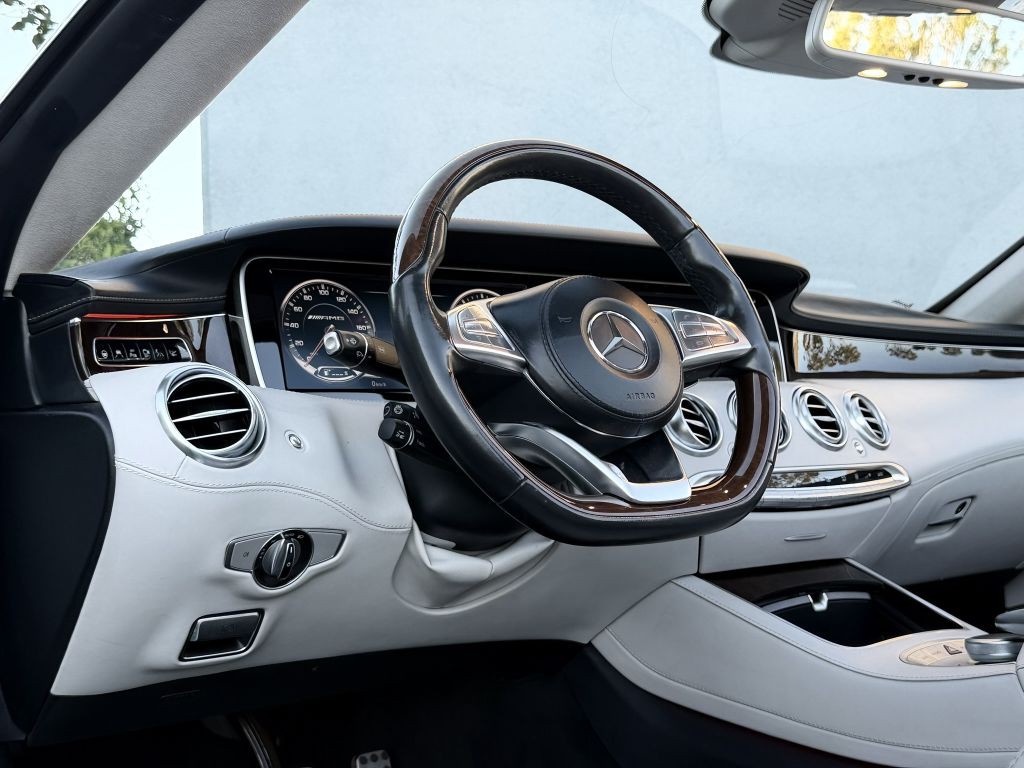 2017 Mercedes-Benz S-Class Image 37