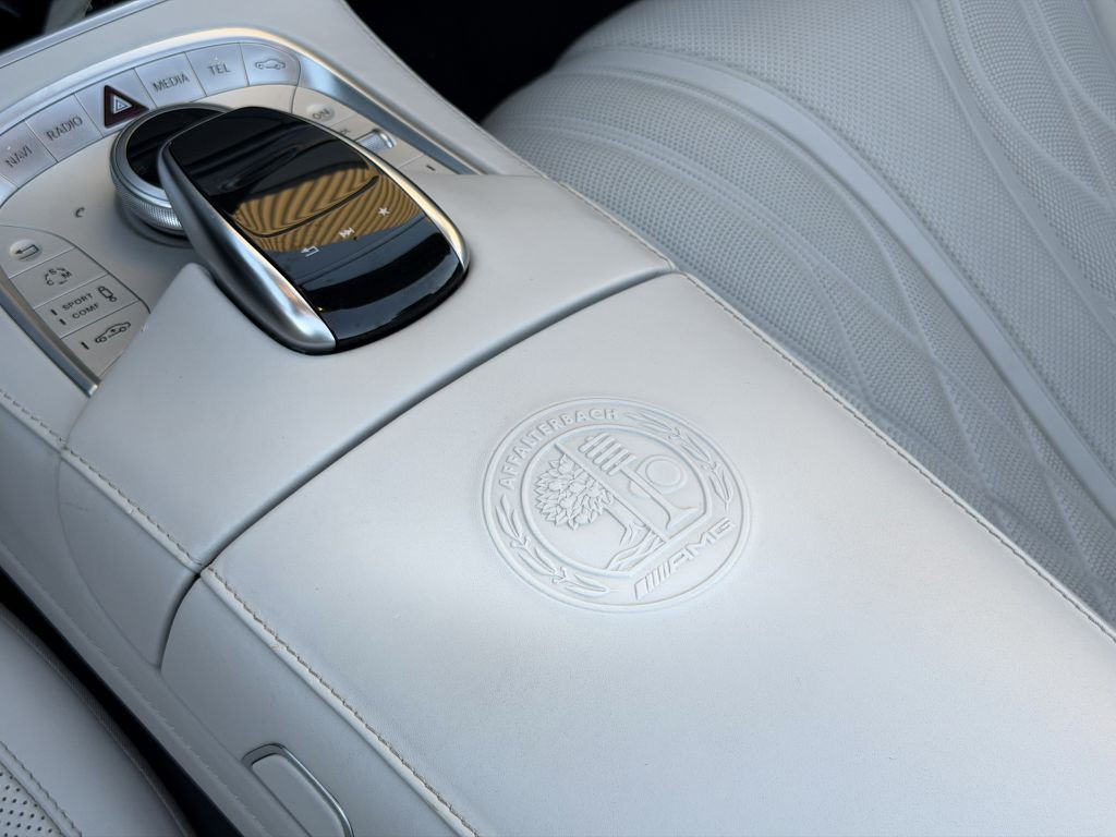 2017 Mercedes-Benz S-Class Image 46